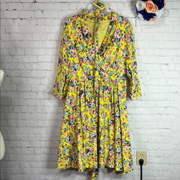 Lindy Bop Garden Party swing dress - Picture 5 of 16